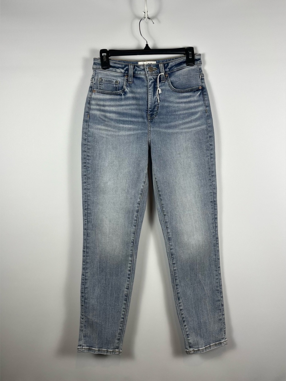 BKE ELLIE High Rise Mom Jean Size 25 Inseam 28” NWT - Picture 3 of 10
